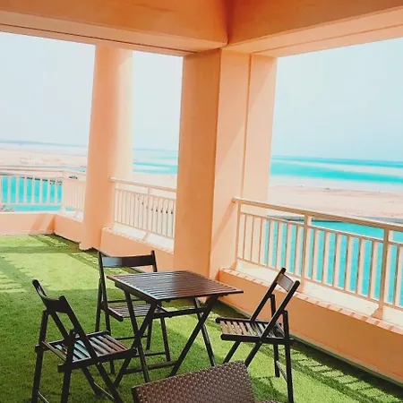 رويال مارينا بانوراما ثلاث غرف علي البحر مباشر عوائل فقط Apartment King Abdullah Economic City Room photo