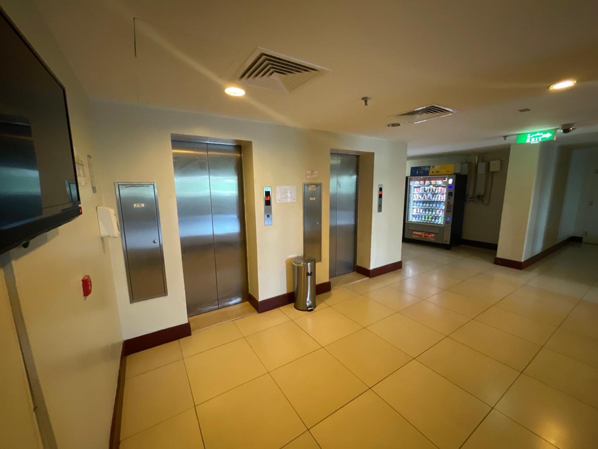 رويال مارينا بانوراما ثلاث غرف علي البحر مباشر عوائل فقط Apartment *