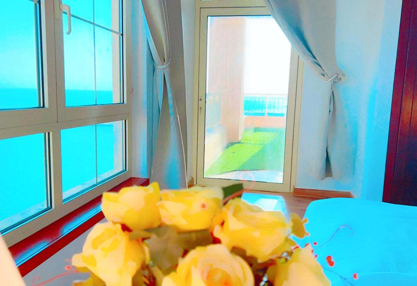 رويال مارينا بانوراما ثلاث غرف علي البحر مباشر عوائل فقط Apartment