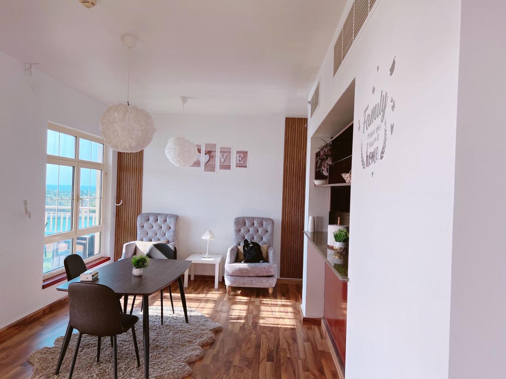 رويال مارينا بانوراما ثلاث غرف علي البحر مباشر عوائل فقط Apartment